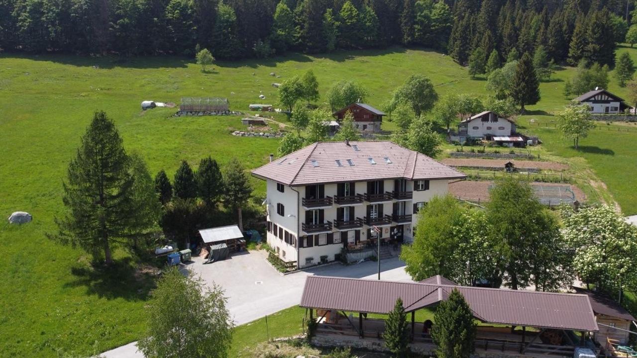 Locanda La Ruscoletta Telve Luaran gambar